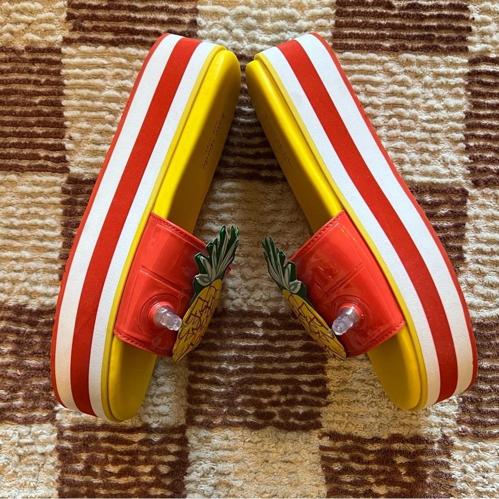 Kate Spade New York Novelty Kitsch Summer Pineapple Pool Floatie Platform Sandal - Picture 4 of 7